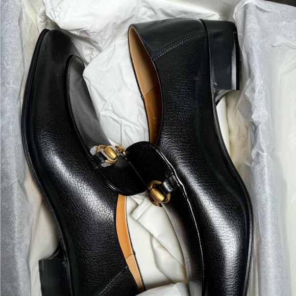 Unisex Gucci Loafers - Picture 2 of 5